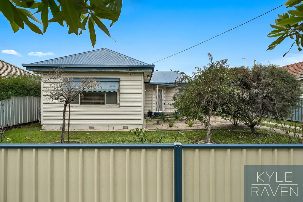 Wangaratta 3غرفة نوم IDEAL START IN THE WEST END