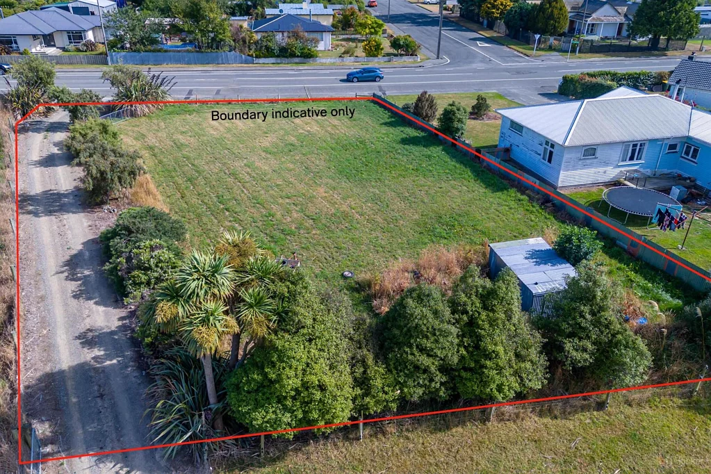 Waimate Prime Residential Section for Sale - 1,391m² with No Covenants!