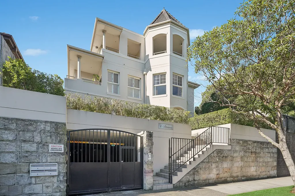 Rose Bay 3 Slaapkamer Exclusive 398sqm Whole Floor Apartment With Rare 215sqm Garden Oasis