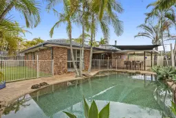 10 Brewer Court, Parkwood