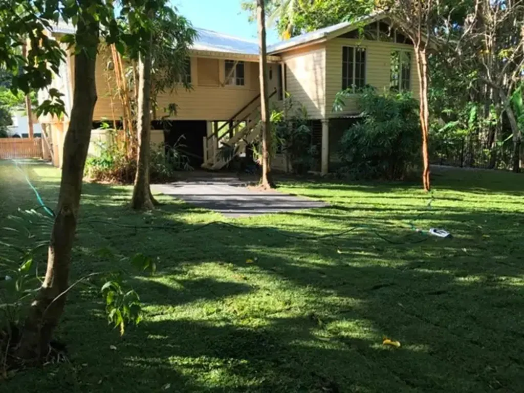 Spacious Character Filled Queenslander