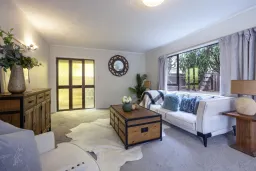 5/58 Hayr Road, Three Kings