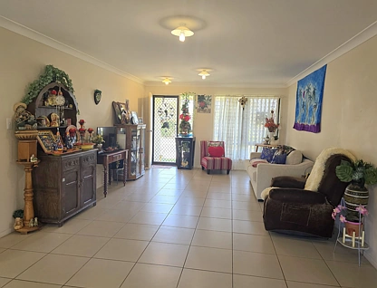 Unit 1 & 2/4 Jane Street, Crows Nest, QLD 4355, 4 침실, 2 욕실, Unit