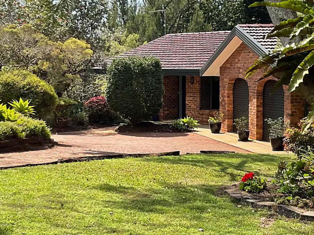 2 Manor Crescent, Lismore, NSW 2480
