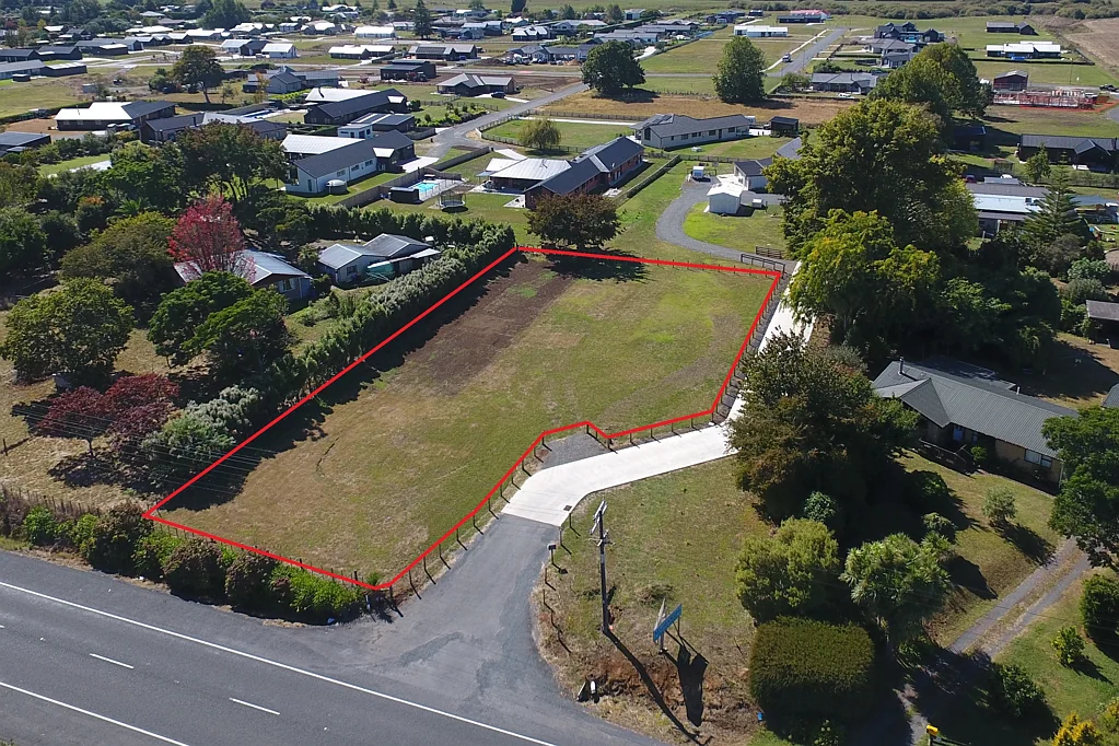 Pirongia Mountain Views and next to no Covenants