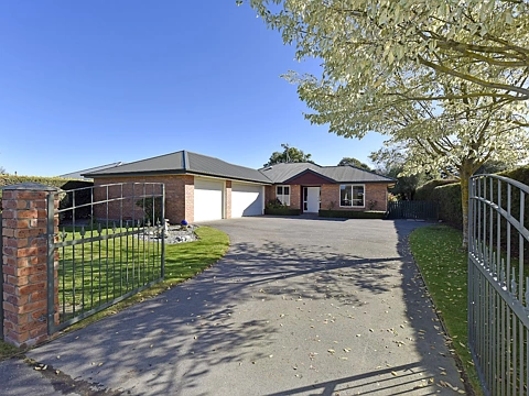 Darfield 4部屋 A Quality Home in a Quality Location.