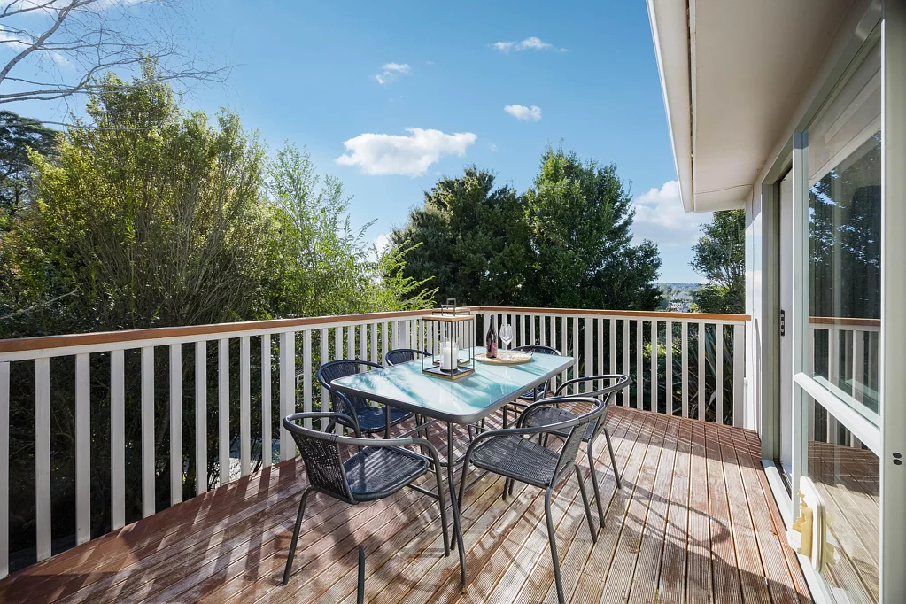 Beach Haven 3房  Sunny, Single Level and Seriously for Sale!