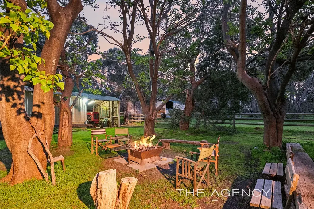 Helena Valley 6Zimmer "Ridge Hill Farm" - 6 Acre Rural Heaven with Homestead & Cottage