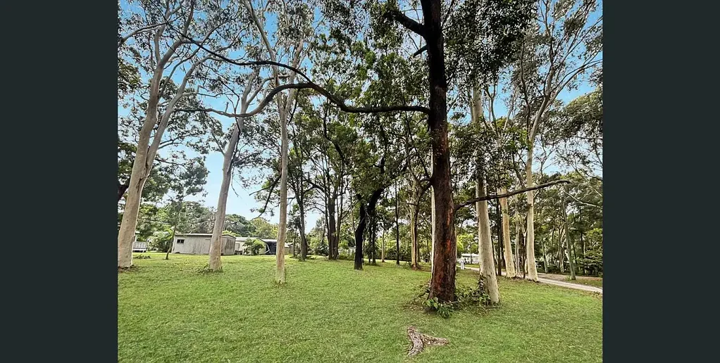 Macleay Island  Elevated, Sandy-Soil Block in a Quiet, Tree-Lined Street