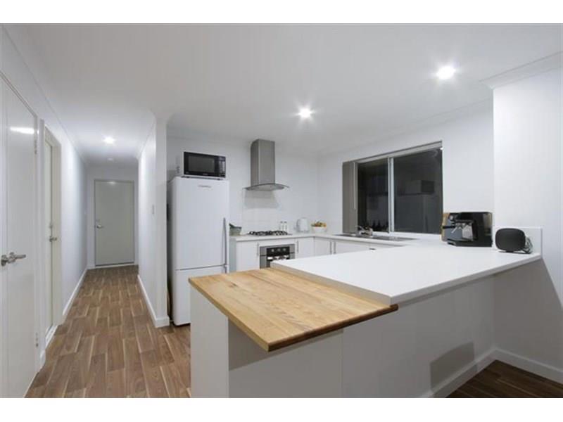 14 APIUM MEWS, LAKE COOGEE WA 6166, 0 chambres, 0 salles de bain, House