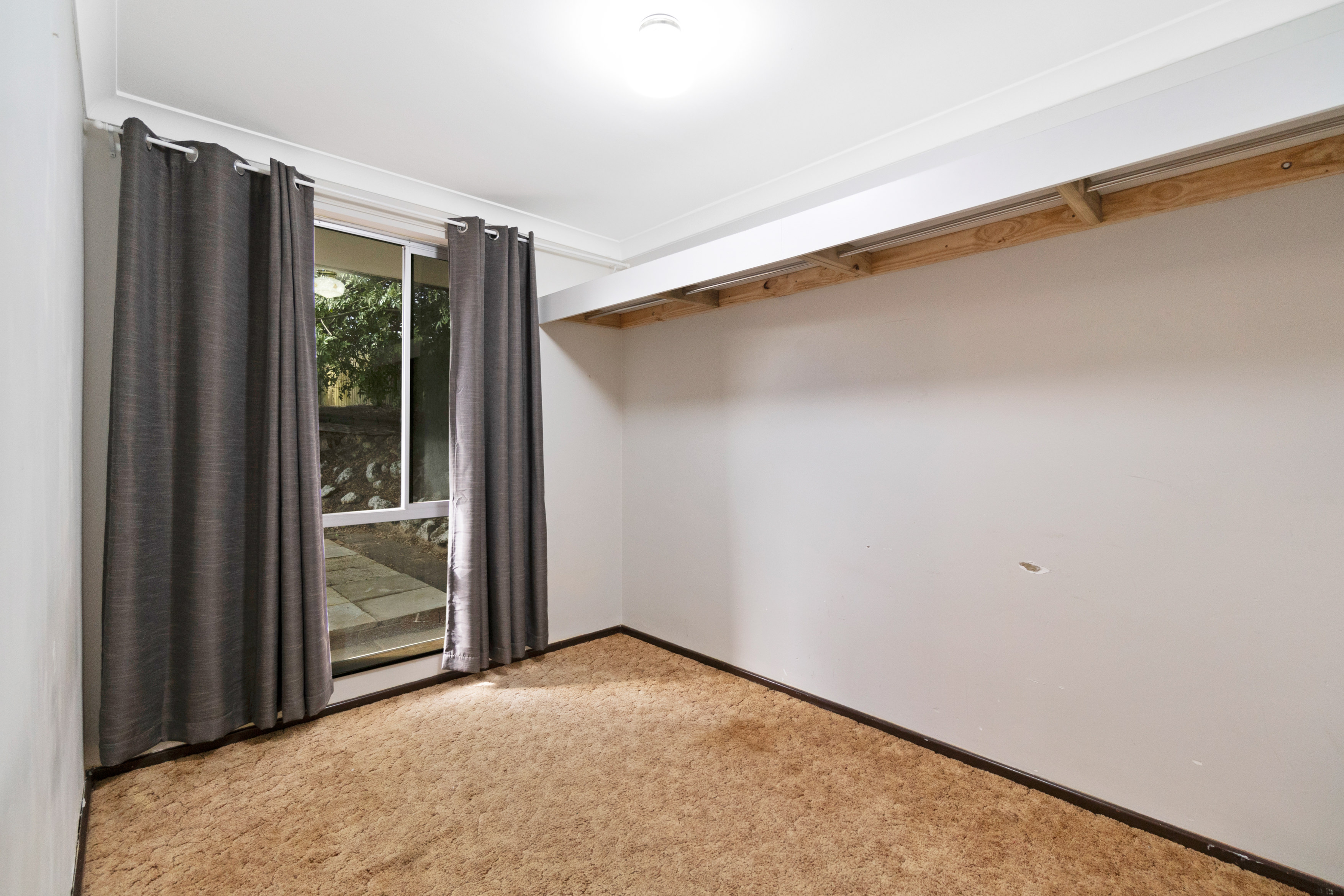 24 BIDEFORD ST, WARNBRO WA 6169, 0房, 0浴, House