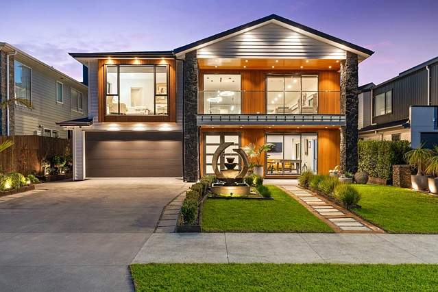 122 Arran Point Parade, Orewa, Rodney