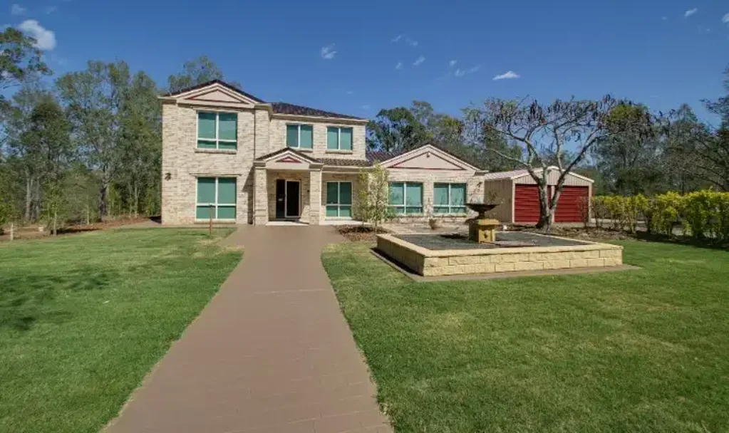 MASSIVE Family Friendly Dream Home!