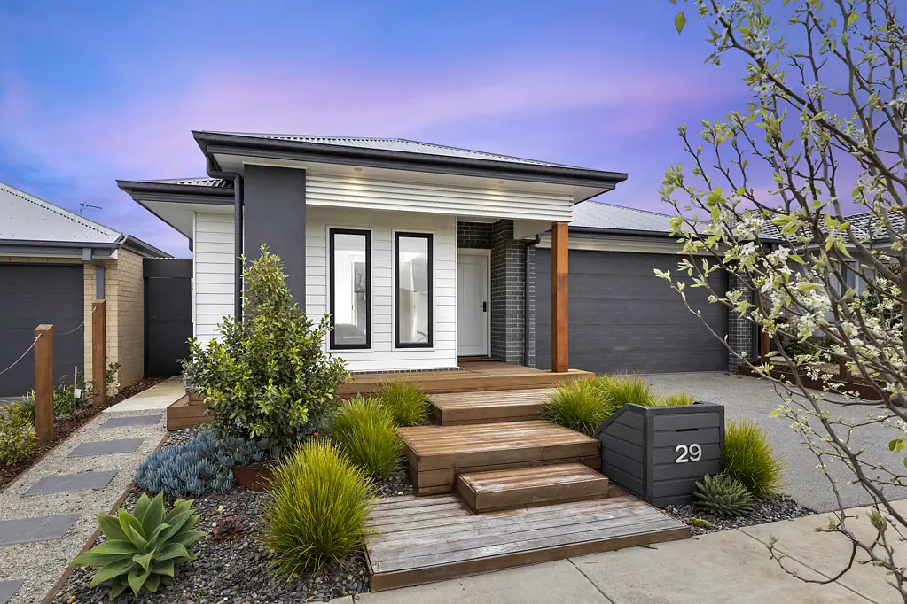 29 Ricky Parade, Armstrong Creek, VIC 3217