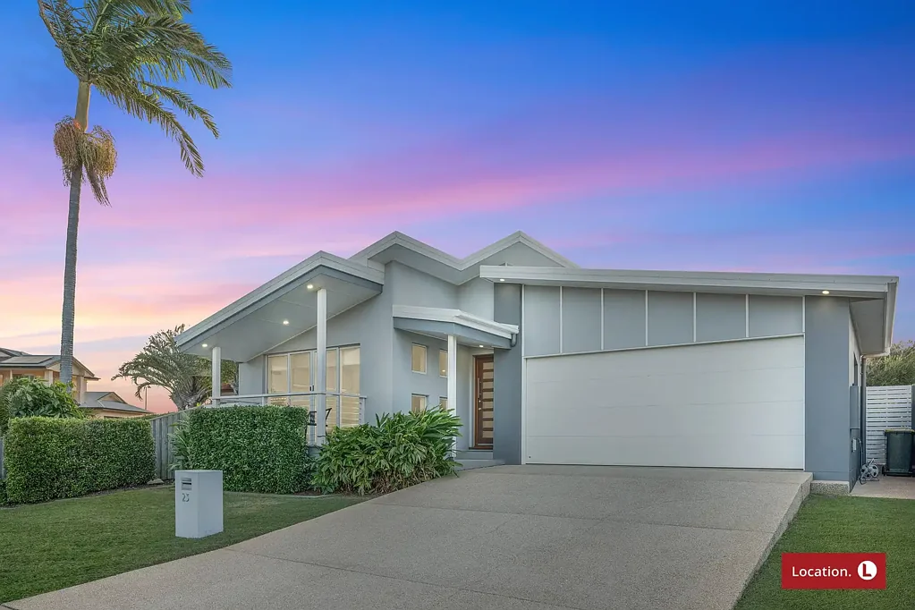 Coral Cove 3બેડરૂમ MODERN COASTAL LIVING IN AN EXCLUSIVE GATED COMPLEX WITH POOL & TENNIS COURT