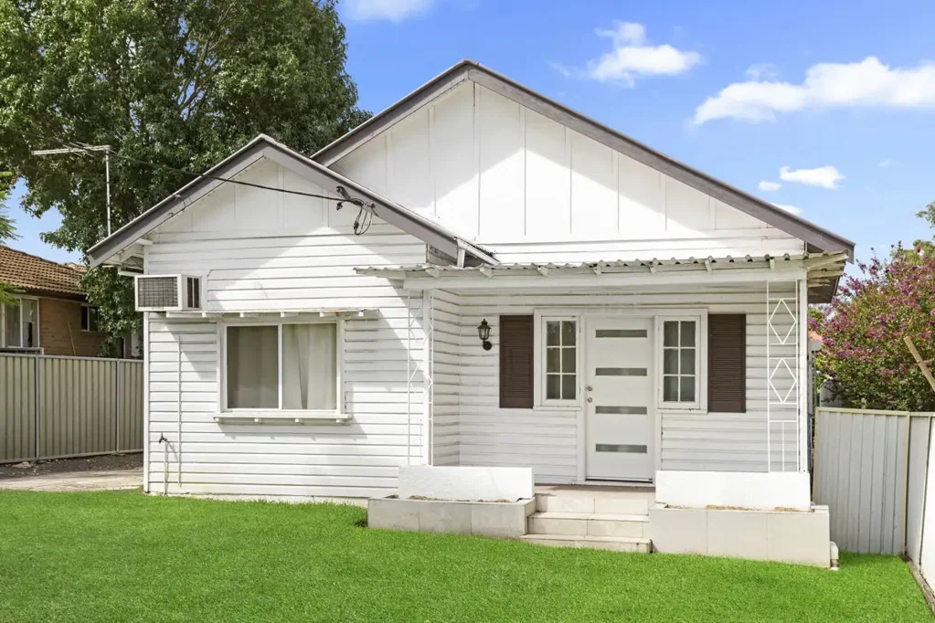 528 & 528a Guildford Road, Guildford, NSW 2161