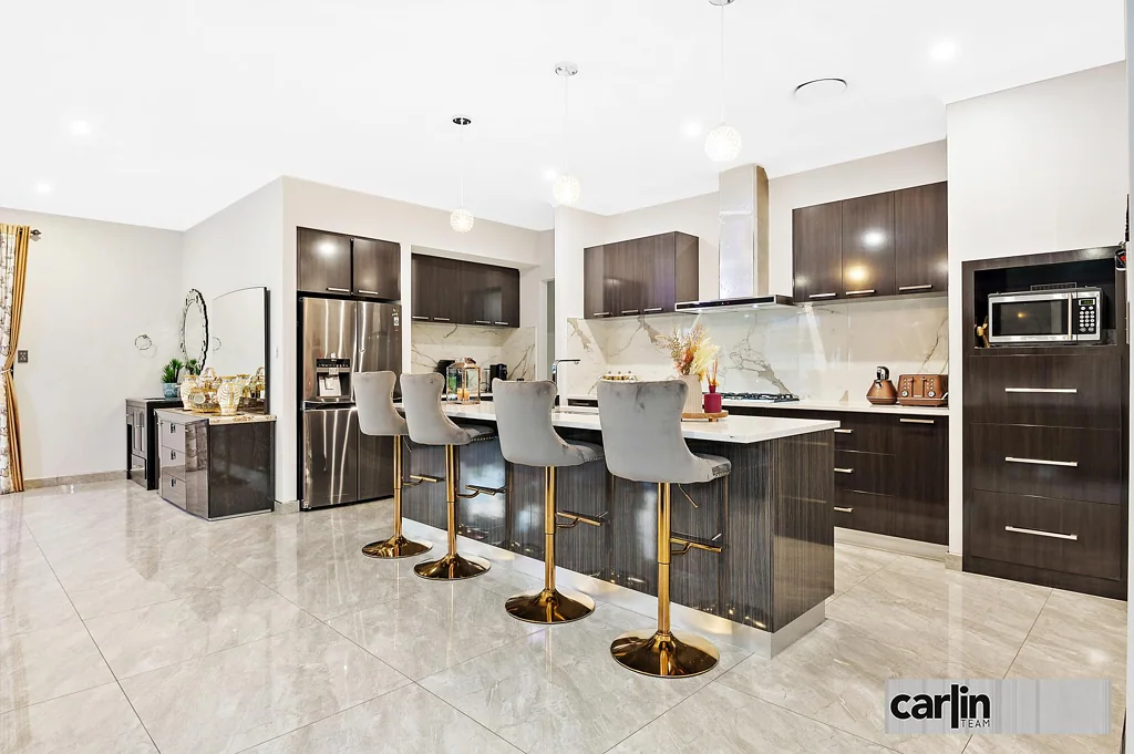 22 Sweetwater Bend, Success, WA 6164