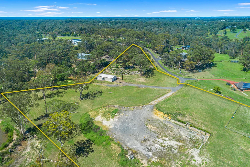 Wilberforce The Perfect Lifestyle Acreage - Ready for Your Dream Home