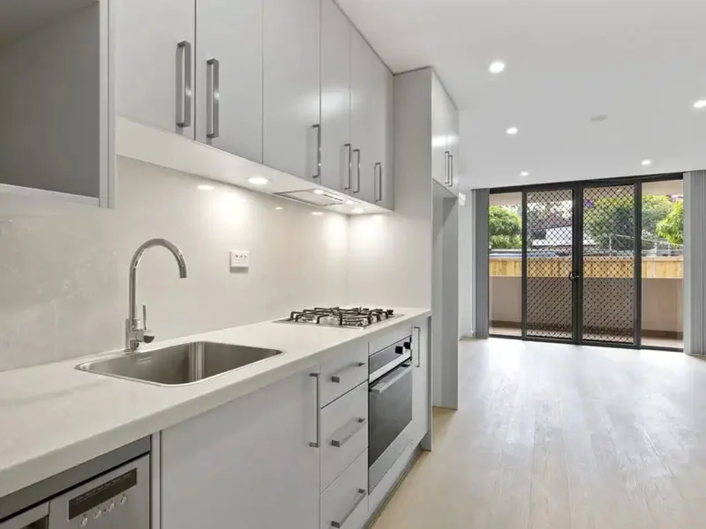 Modern, Centrally Located, Sun Filled, Designer Luxury Studio Apartments, In Sensational Setting