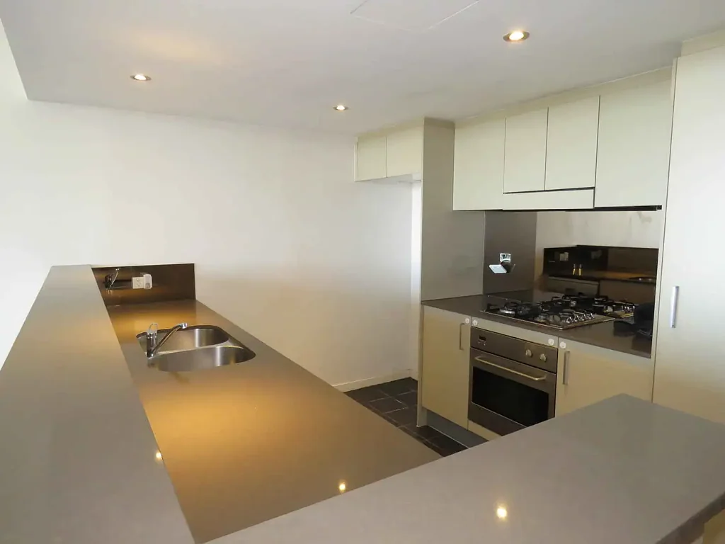 Modern 2-Bedroom Apartment in the Heart of Parramatta