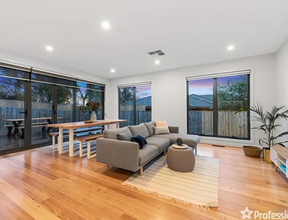 5A Yates Court, Mooroolbark, VIC 3138, 4房, 2浴, Townhouse