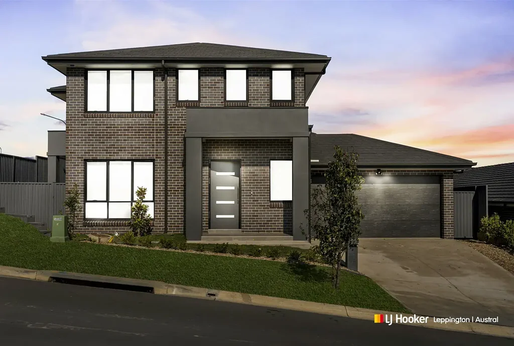 Gregory Hills 4 Bedroom Brand New Home with Beautiful Views!