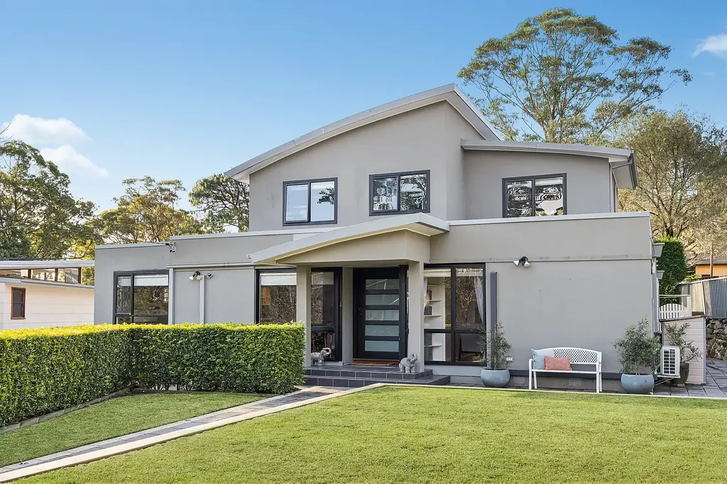 St Ives 5 Bedroom Exceptional scale, style and outdoor living on 1081sqm