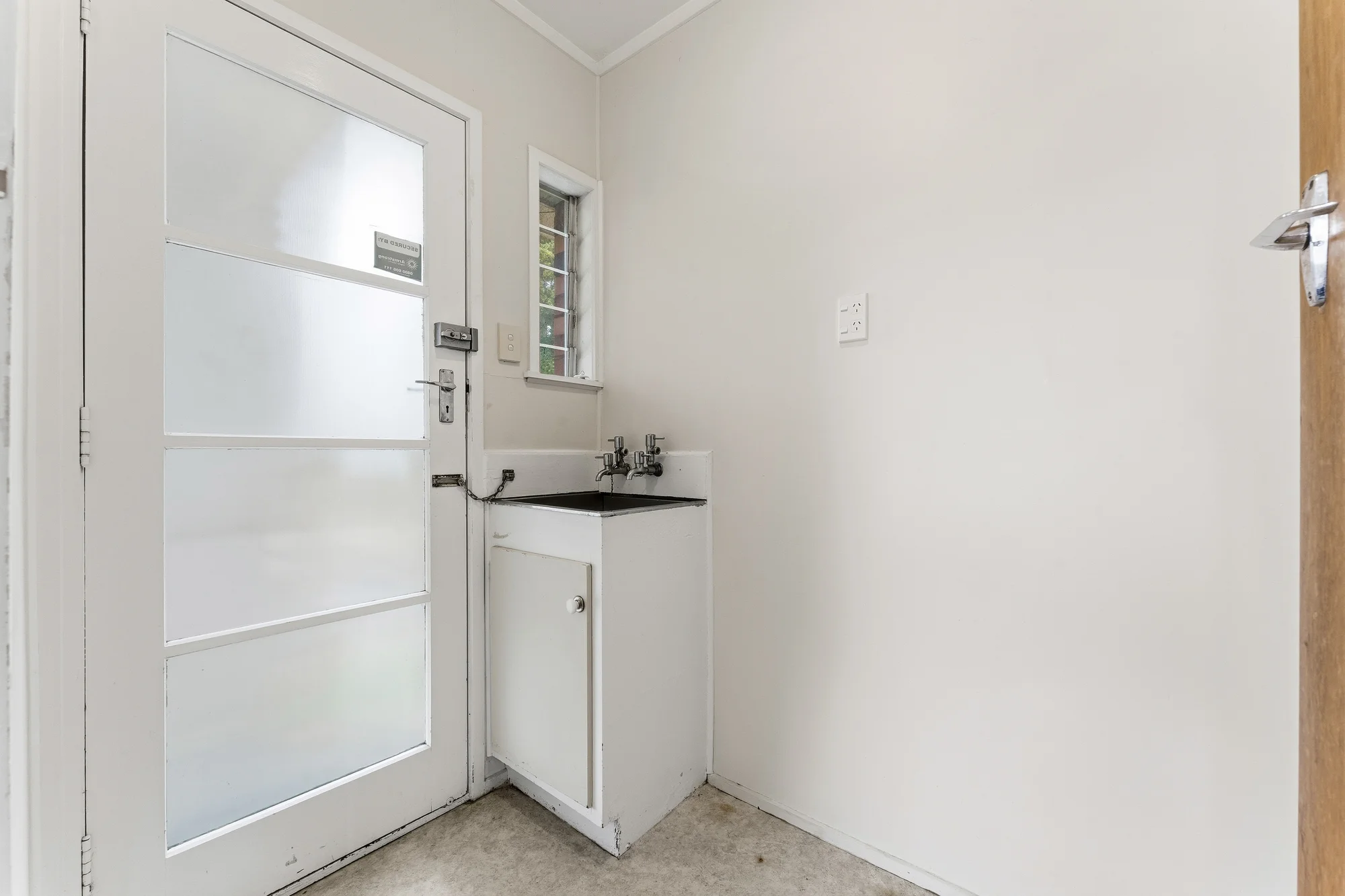 321 Wairau Road, Totara Vale, photo 11