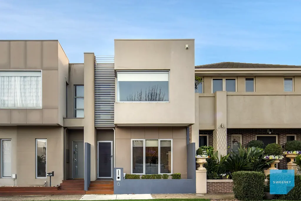 Caroline Springs 3 Bedroom Experience the Perfect Lifestyle in the Heart of Caroline Springs