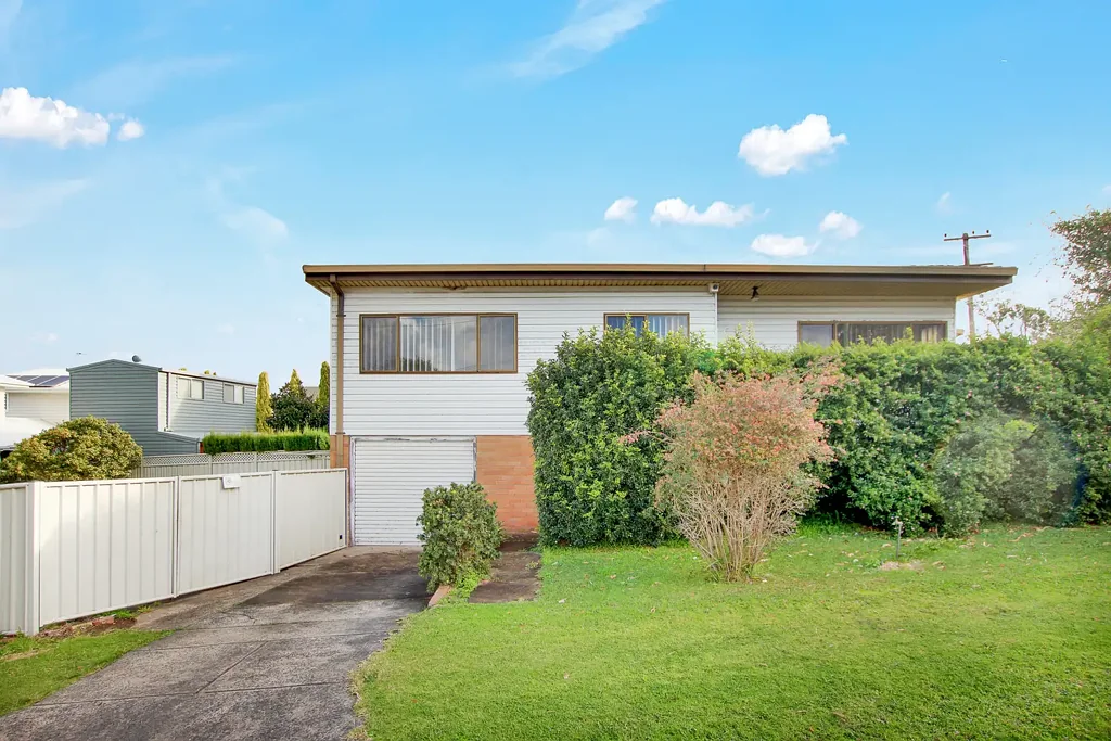 Family Home in a Convenient Shellharbour Location
