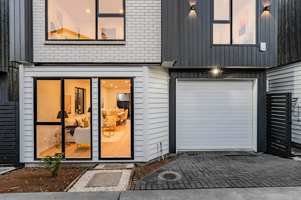 Glen Innes 4部屋 Freehold, Freestanding, 4 bed Home!
