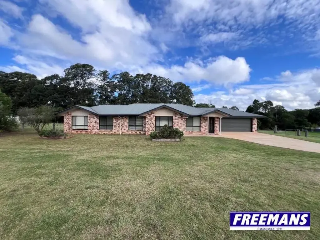 Kingaroy 4ਬੈੱਡਰੂਮ 1 acre,Cul-De-Sac, backing onto nature reserve