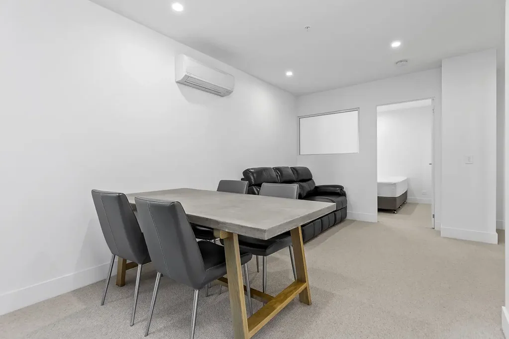 ENJOY THE CITY LIFESTYLE WITH THIS FURNISHED TWO BEDROOM APARTMENT