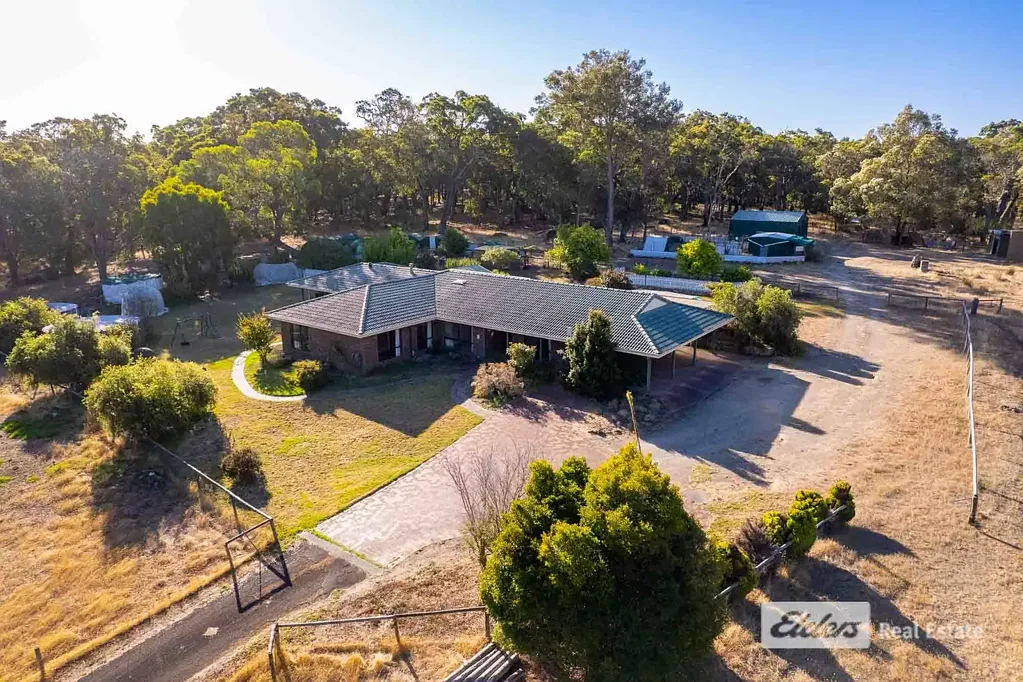 92 Warren Road, Millbrook, WA 6330