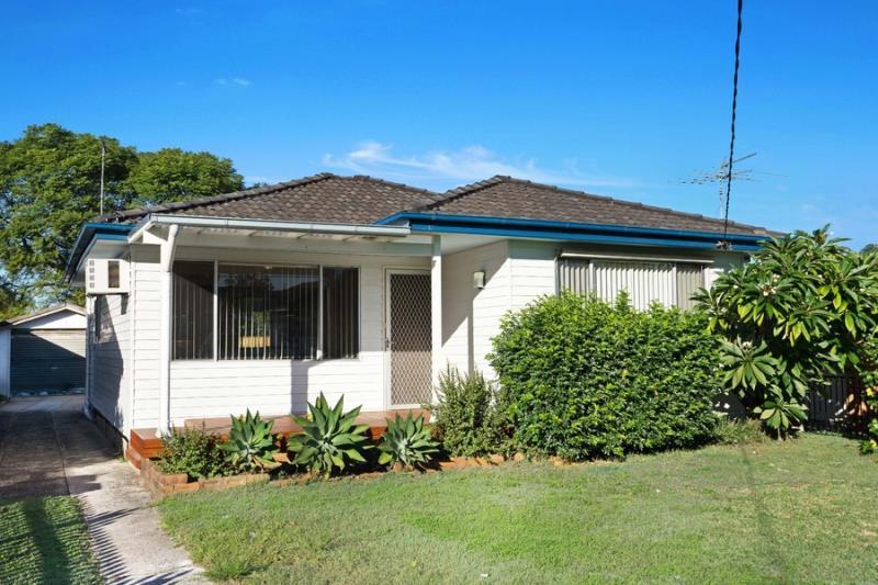 18 MACKENZIE AV, WOY WOY NSW 2256, 0 ห้องนอน, 0 ห้องน้ำ, House