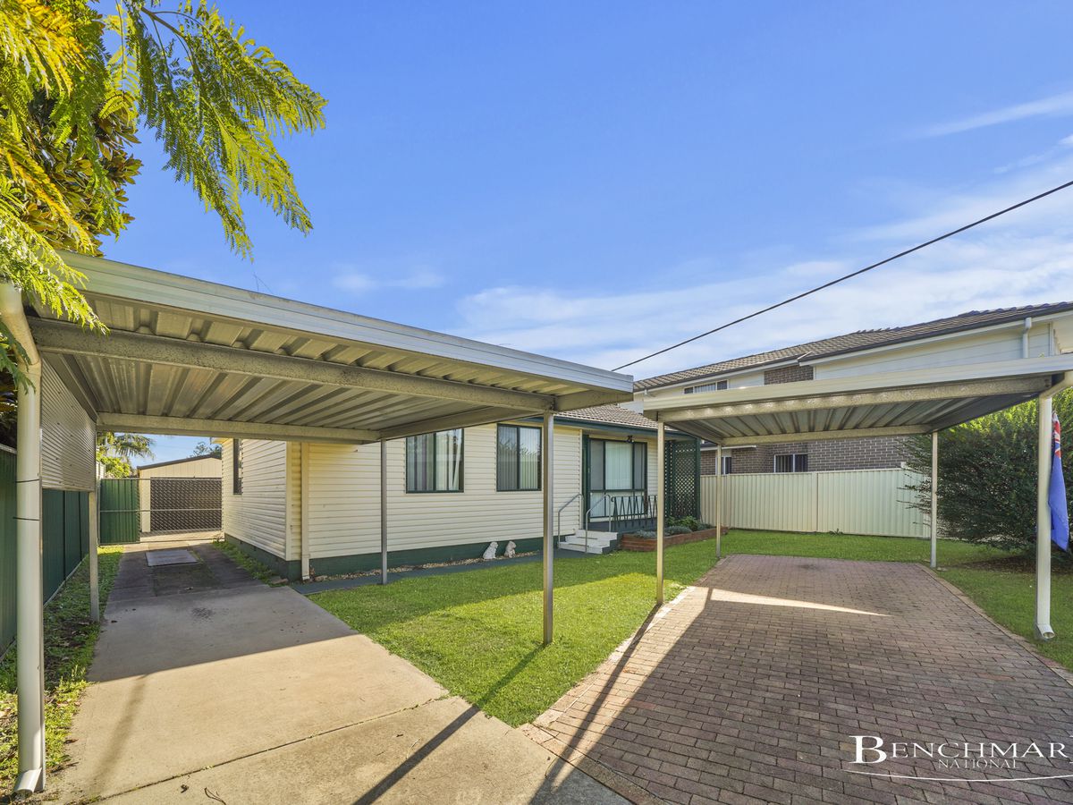 33 BARDIA PDE, HOLSWORTHY NSW 2173, 0 Bedrooms, 0 Bathrooms, House