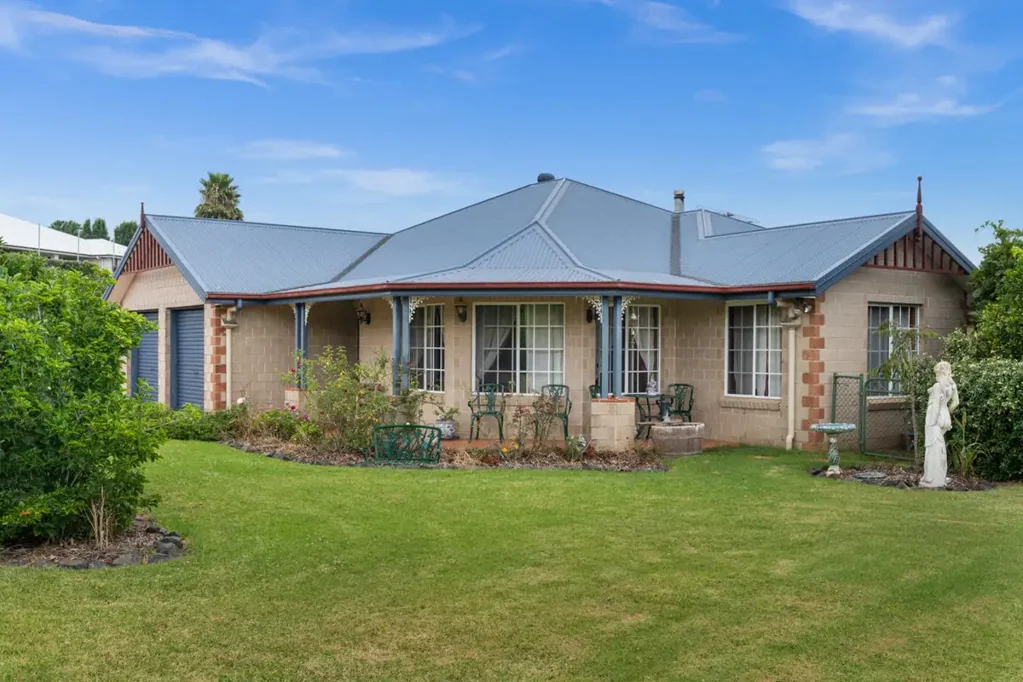 Highfields 5Kwarto Family Space, Function & Serenity on a Dream Highfields Block