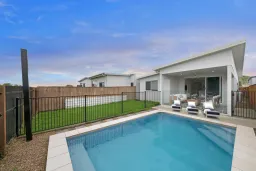 41 Havenside Drive, Garbutt