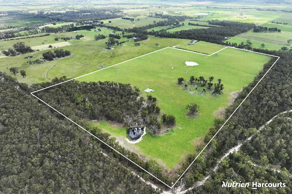 Won Wron Add 70 Acres of Grazing Land to your Portfolio