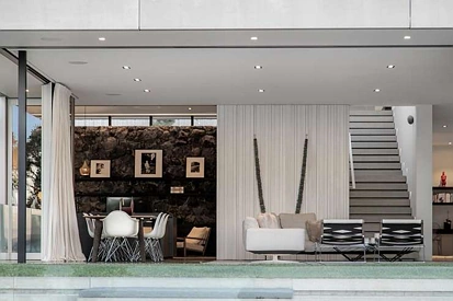 怒超RV$800万！神秘买家出手，奥克兰顶级富人区豪宅易主，成交价$2000万！