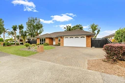 15 Longford Park Drive, Takanini