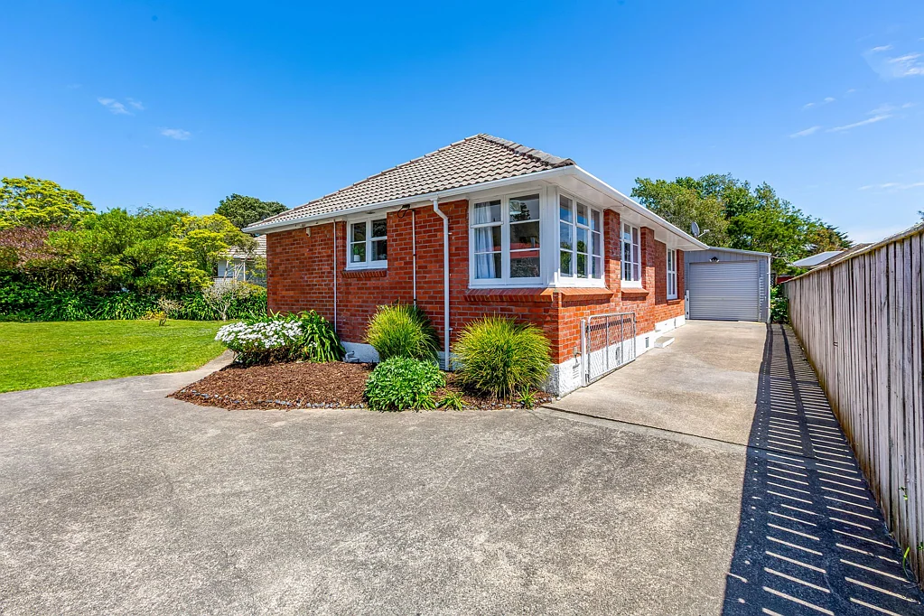 113 Mungavin Ave, Ranui, Porirua, Wellington