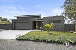31 Oswin Drive, Creswick