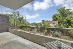 5/104 Dornoch Terrace, Highgate Hill