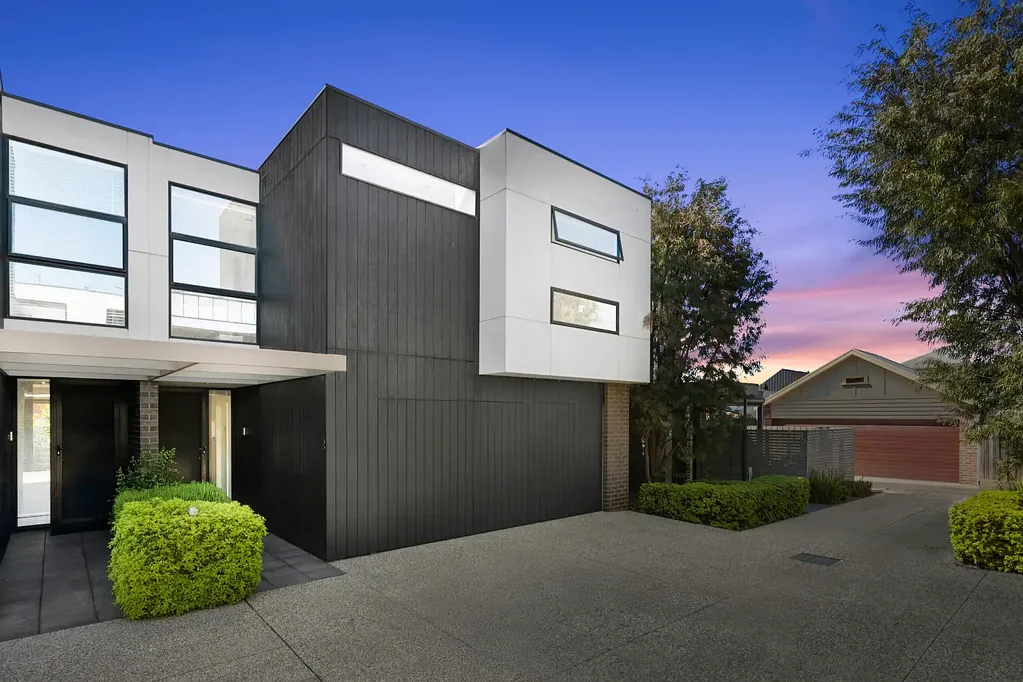 Rippleside 3房  Effortless Bayside Living