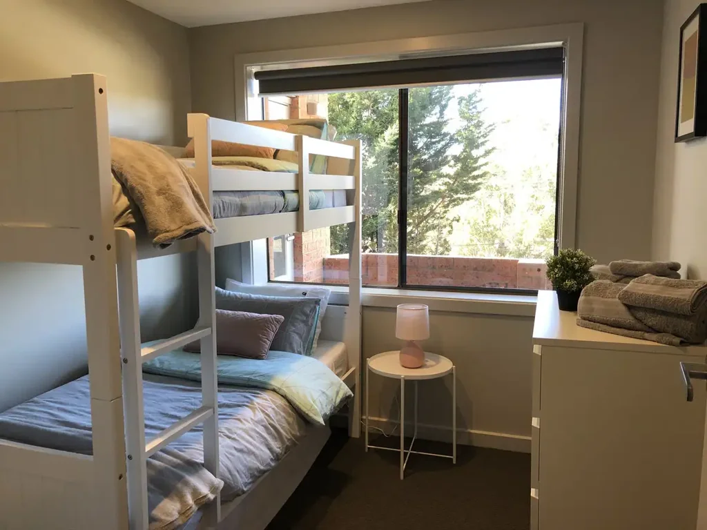 Perfect winter and summer home - $620/week - 12 month lease