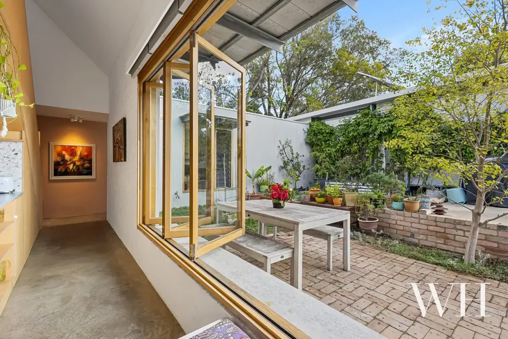 Beaconsfield 3Zimmer An Architectural Vision: Refined Restraint, Quiet Luxury