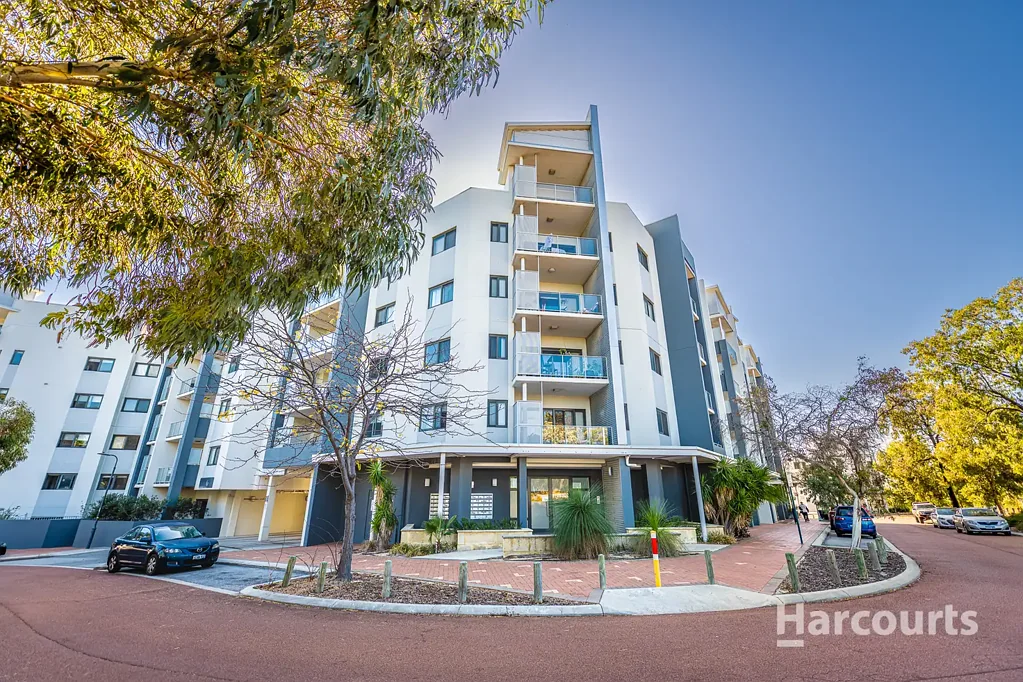 49/6 Walsh Loop, Joondalup, WA 6027