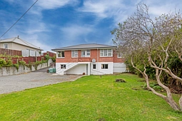 3 Clifton Terrace, West End