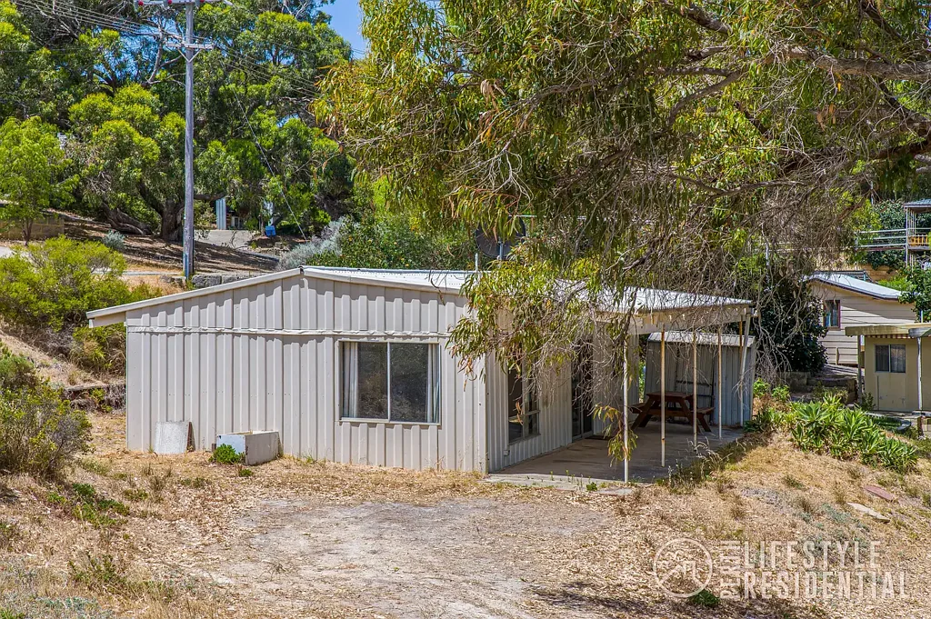 26 Turner Drive, Guilderton, WA 6041